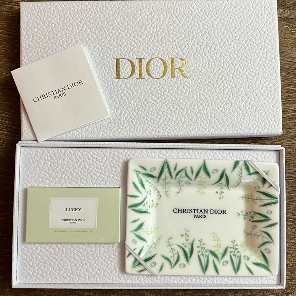 NWT Christian Dior “Lucky” Perfumed Soap & Dish Tray w/Box & minis